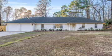 lowndes county homes for sale