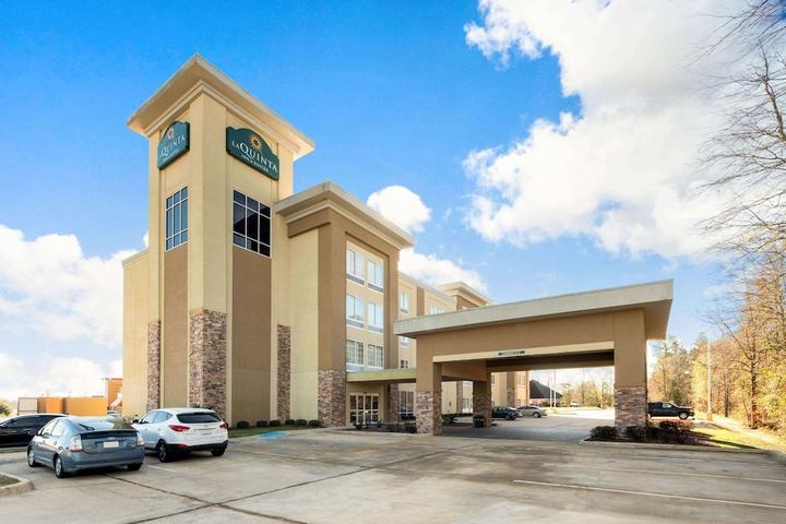 pet friendly hotels in monroe la