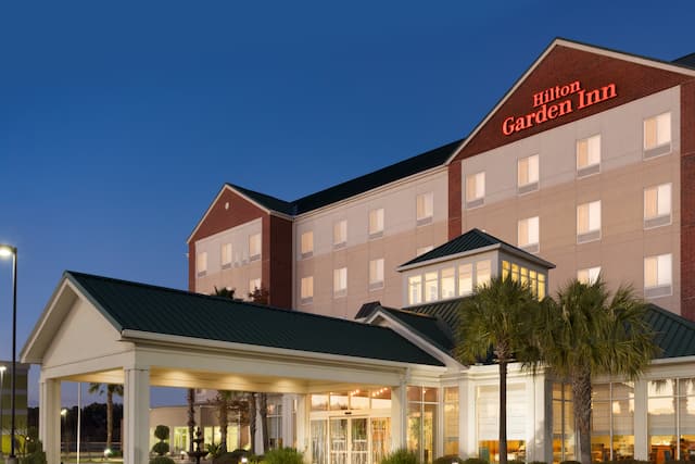 pet friendly hotels in monroe la
